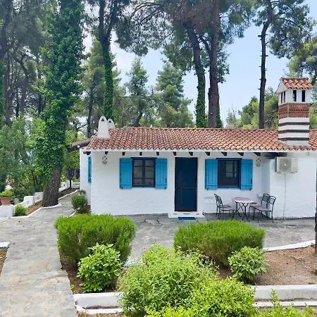 #Villa Hecate By Halu! Sani Villas Willa